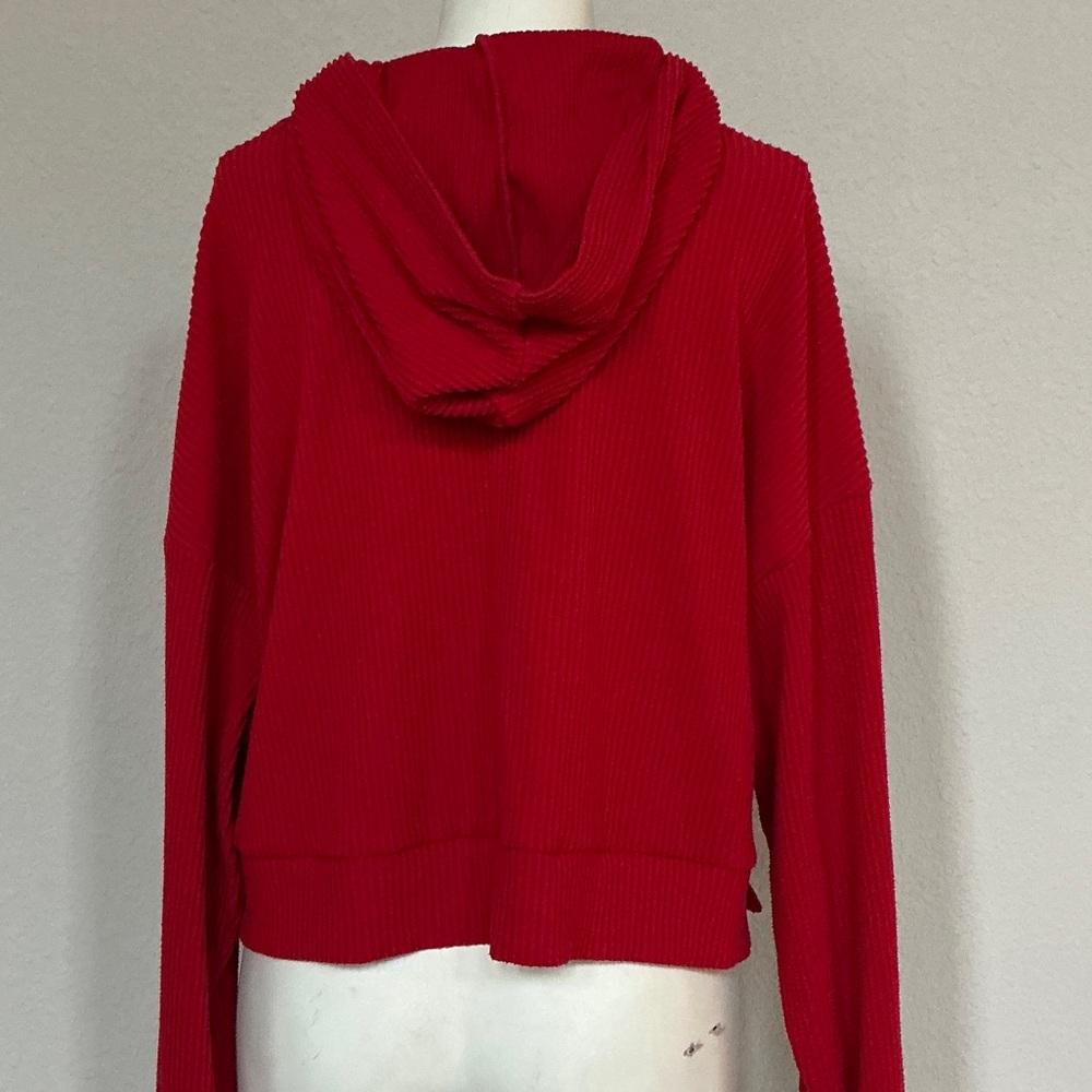 ALO YOGA Muse Rib Knit Hooded Sweatshirt In Scarlet Red - Picture 9 of 11